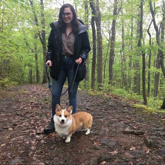 Meet your Posher, Caeley! - Picture 5 of 6